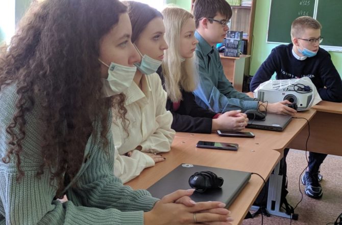  В Соликамске открылся мобильный технопарк «Кванториум»